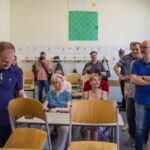 Fast wie bei uns damals - Klassenraumbesichtigung Fast wie bei uns damals - Klassenraumbesichtigung