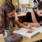 Konzentriertes Zeichnen